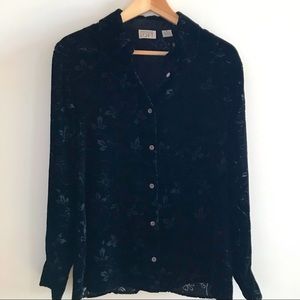 Vintage 90’s Velvet Burnout Blouse Size 6.